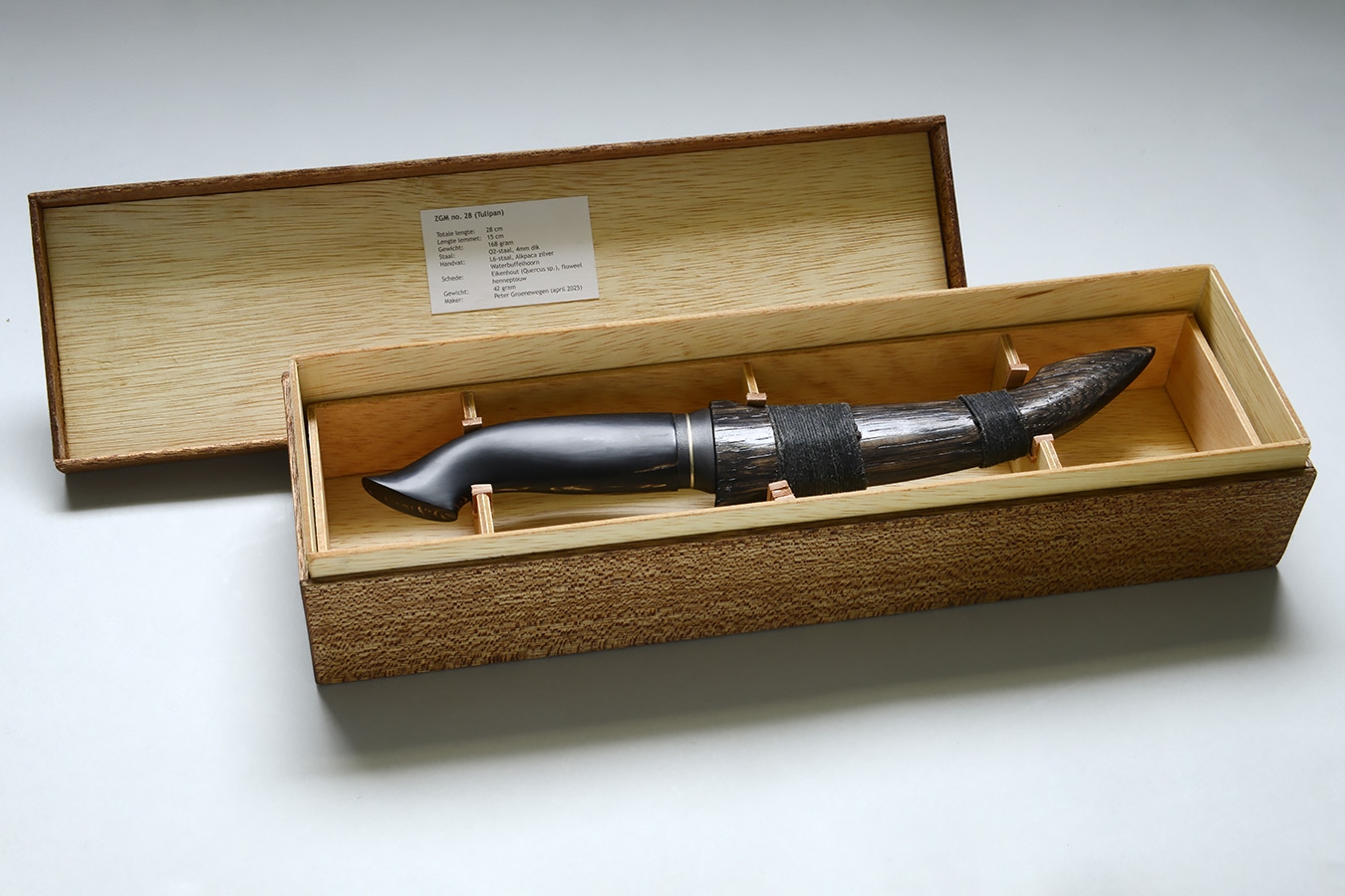 kistje zgm 28 tulipan 7-2025 2011