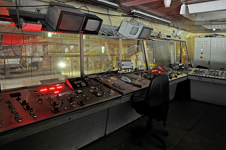 heavy metal urbex 9-2012 0576