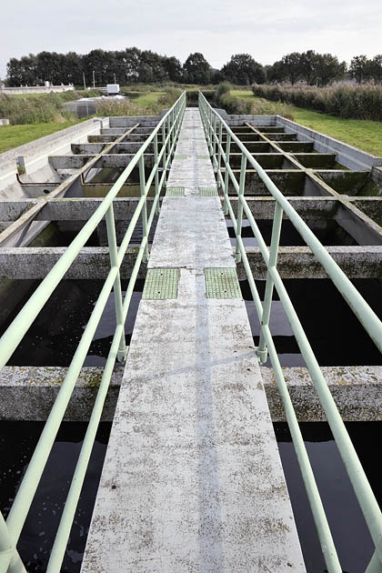 oude tilburgse waterzuivering 10-2010 0449