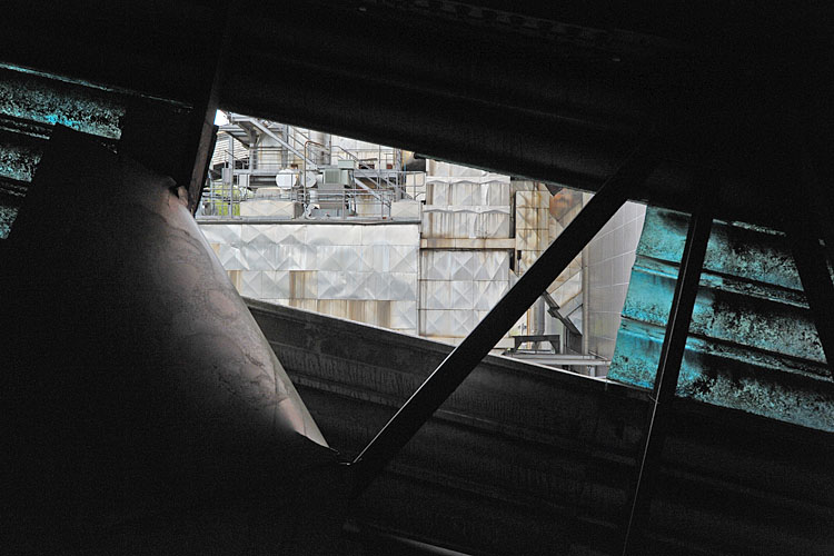 powerplant IM 5-2012 7051