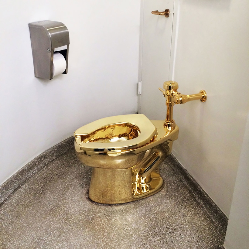 Cattelans gouden toilet