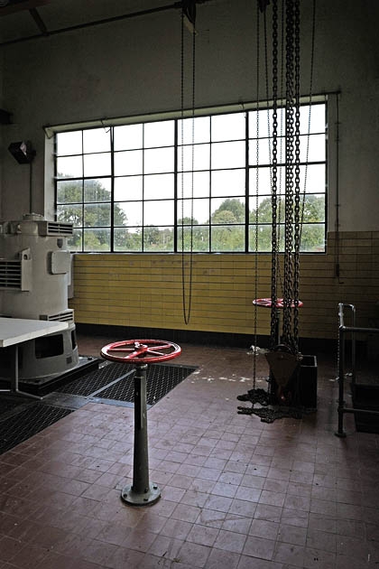 oude tilburgse waterzuivering 10-2010 0368