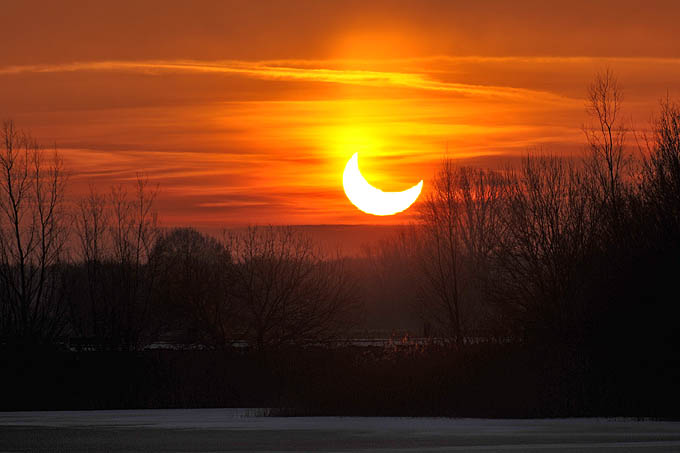 zonsverduistering 04-01-2011 3398