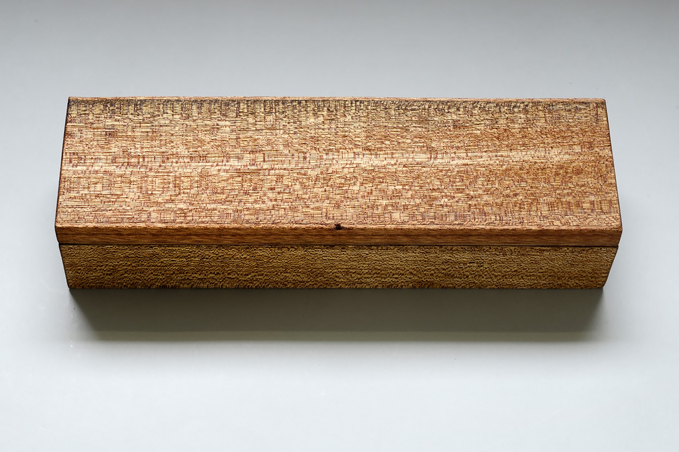 kistje zgm 28 tulipan 7-2025 2008