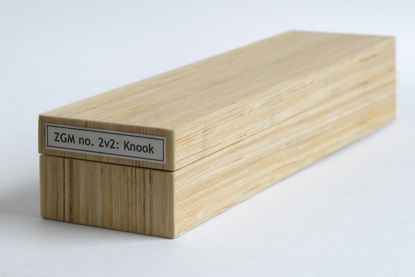 kistje zgm 2v2 knook 1-2025 1901