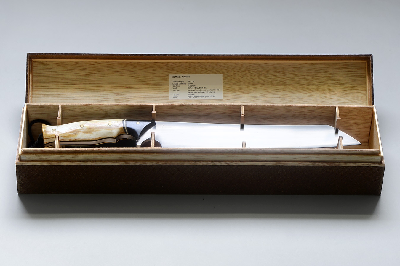 kistje zgm 7 ulna 1-2025 1883